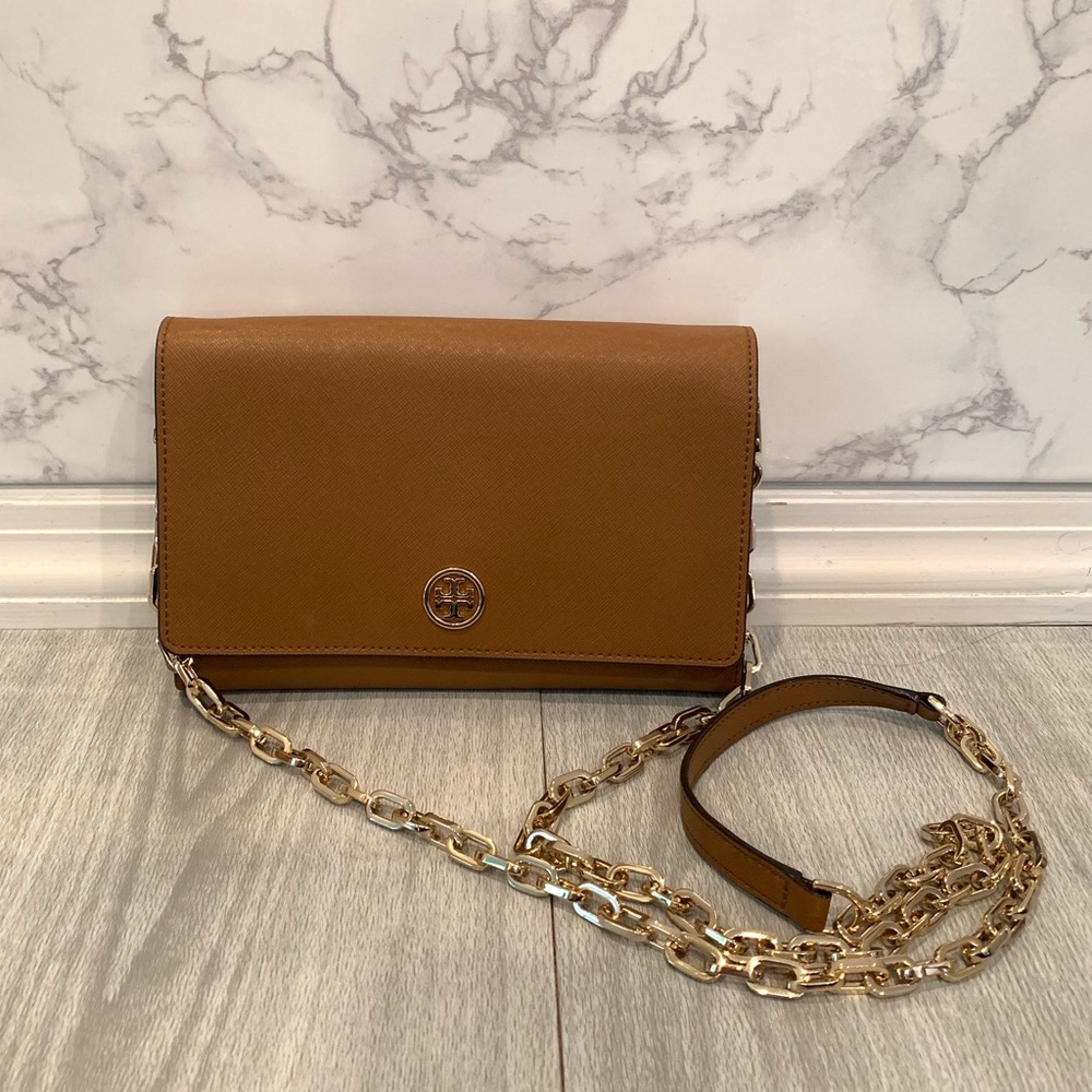 Tory Burch Emerson Wallet On A Chain Gem
